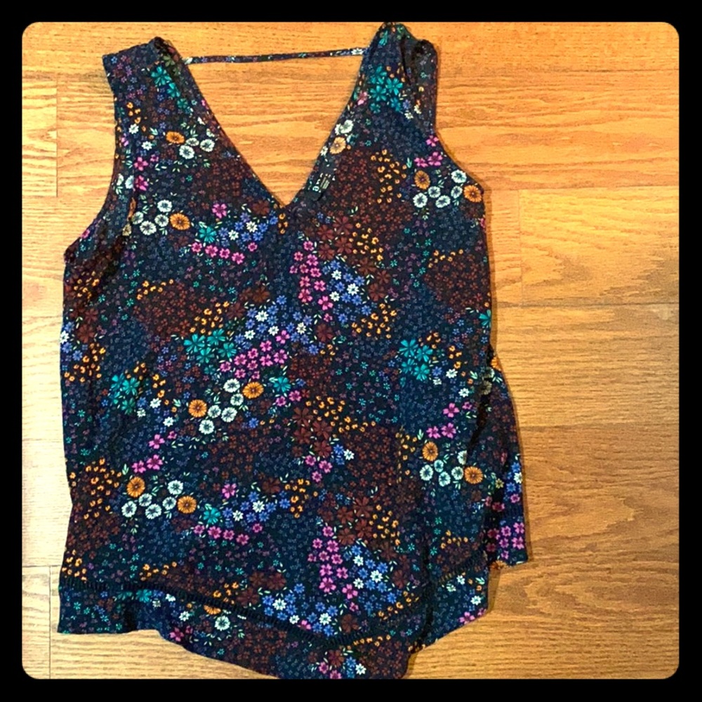 3/$25 Ana Multicolor handkerchief tank top size L